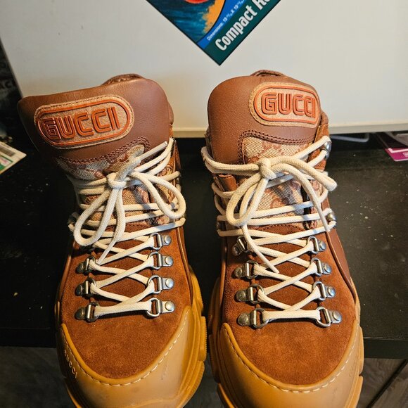 Designer boots - Picture 1 of 4
